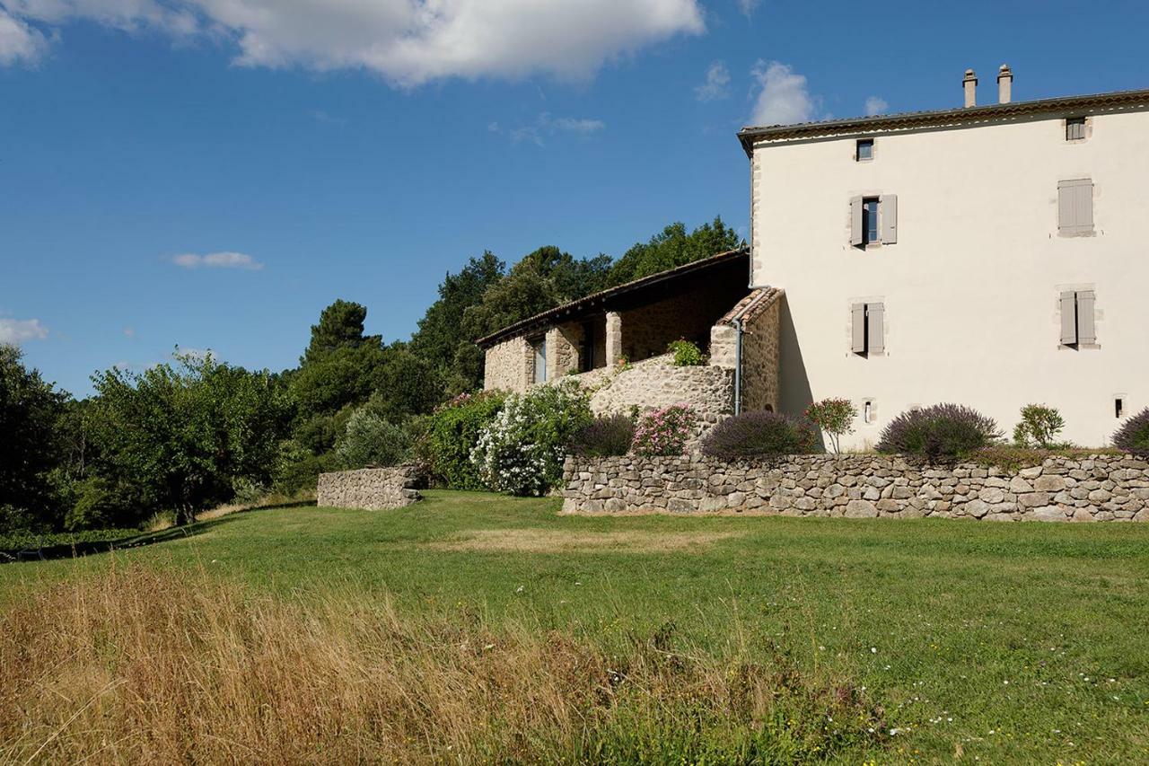 Отель La Haute Maurelle Joannas Экстерьер фото